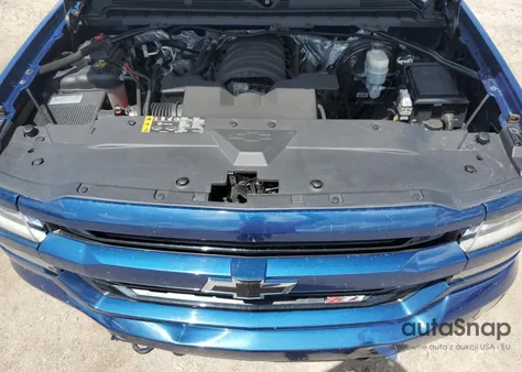 2018 Chevrolet Silverado K1500 Lt z USA, uszkodzony, nr VIN 3GCUKREC2JG300493